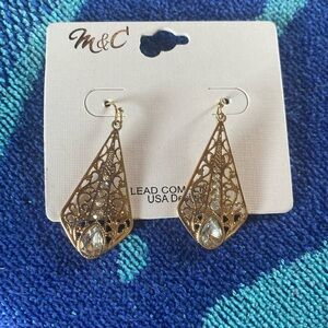 Gold kite shaped earrings